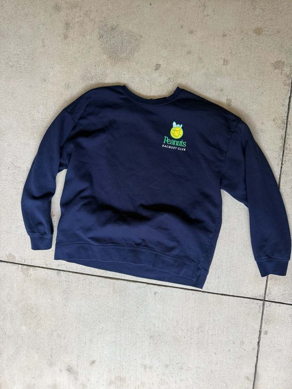 Peanuts Racquet Club Snoopy Tennis Ball Navy Blue Crewneck Sweatshirt XL